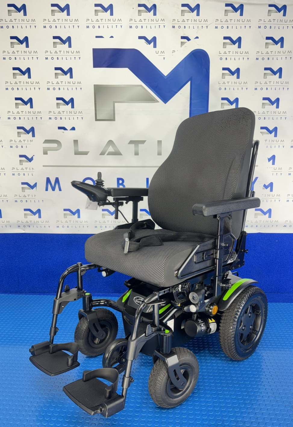 SUNRISE Q200R RWD 6MPH ELECTRIC WHEELCHAIR MOBILITY POWERCHAIR 2960