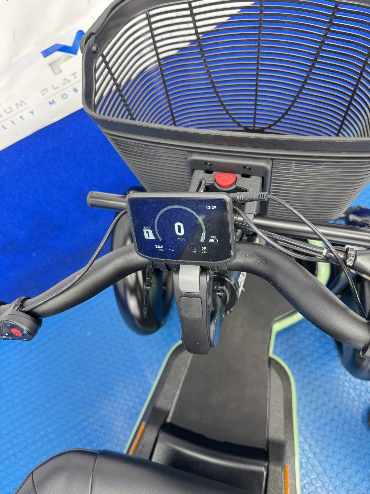 Sunrise S800 Scoozy 8mph All Terrain Electric Mobility Scooter 2313