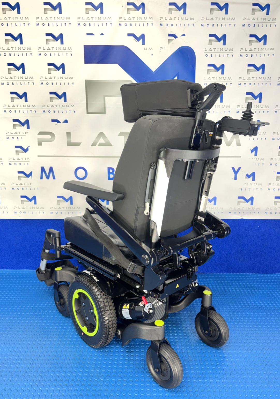 2025 Sunrise Quickie Q300M Powerchair 4mph, Tilt Electric Wheelchair 4039
