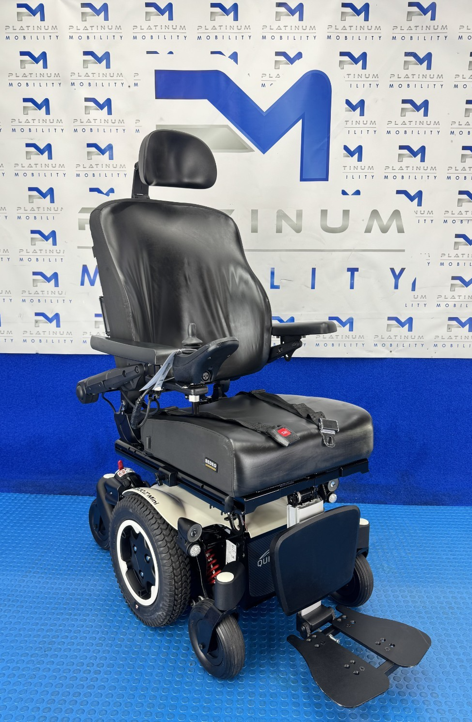2025 SUNRISE QUICKIE Q300M 6MPH ELECTRIC RECLINE RISER TILT POWERCHAIR 2506