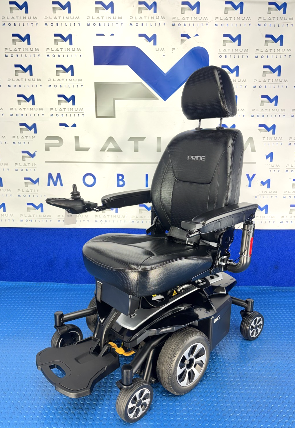Pride Jazzy Air 2.0 Power Chair Electric Wheelchair with Electric Seat Lift 4130