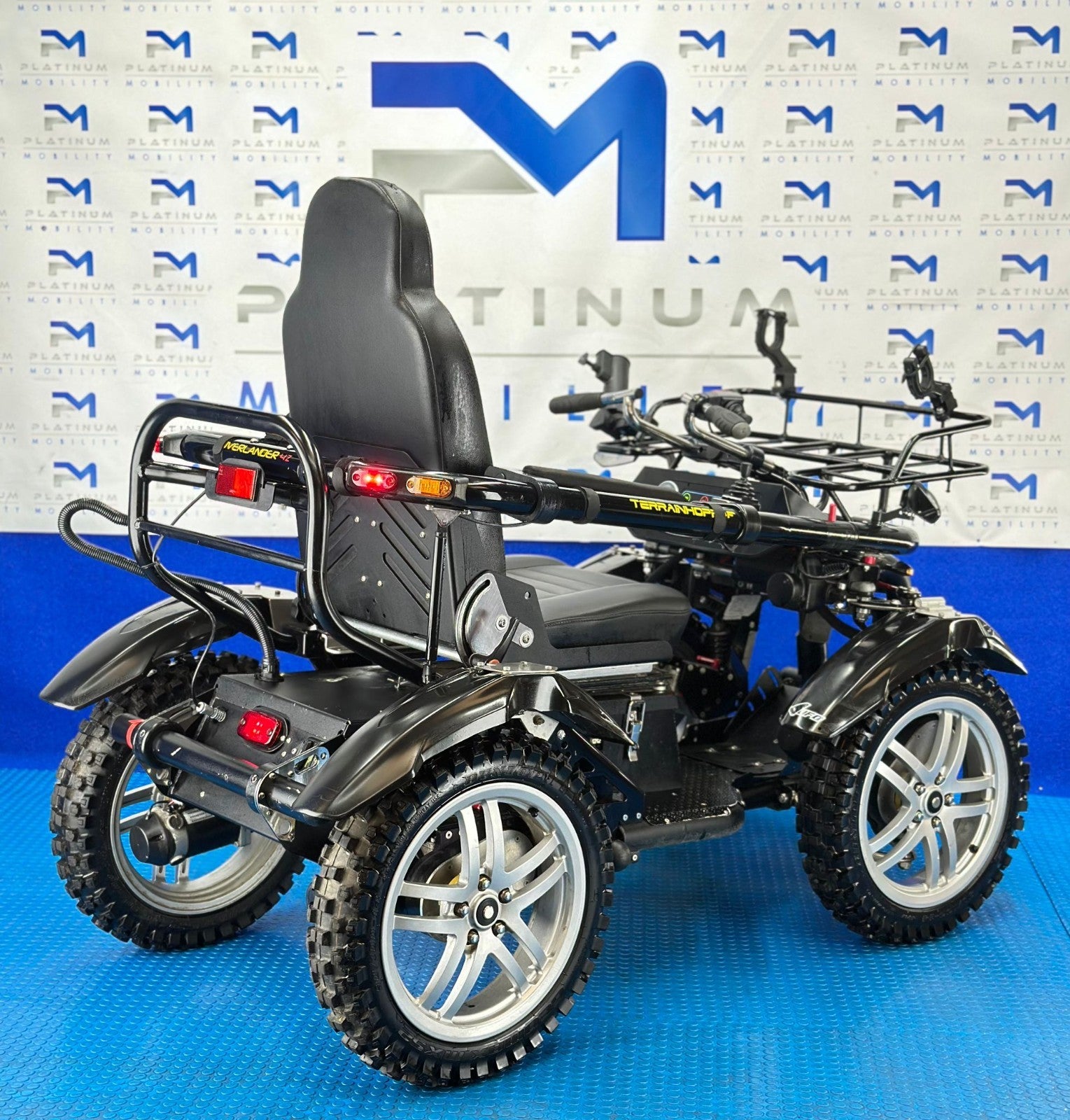 TerrainHopper Outlander All Terrain Mobility Scooter 8mph | Extreme Off Road