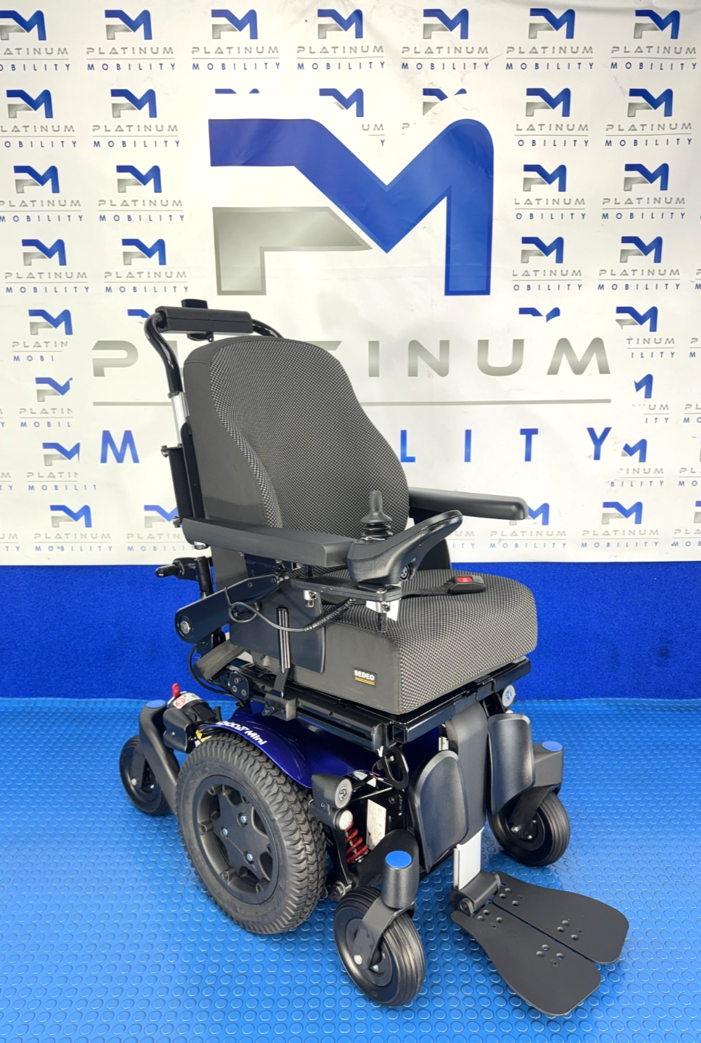 Sunrise Quickie Q300M Powerchair 6mph, Tilt Electric Wheelchair 4131