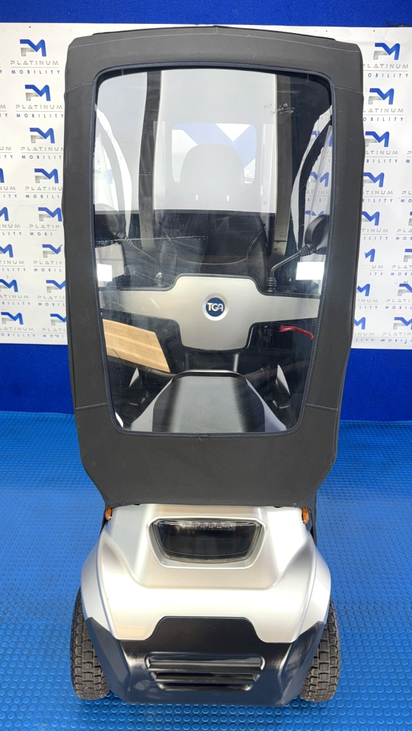 TGA Breeze S4 Canopy 8mph Mobility Scooter New Batteries Ref 2433