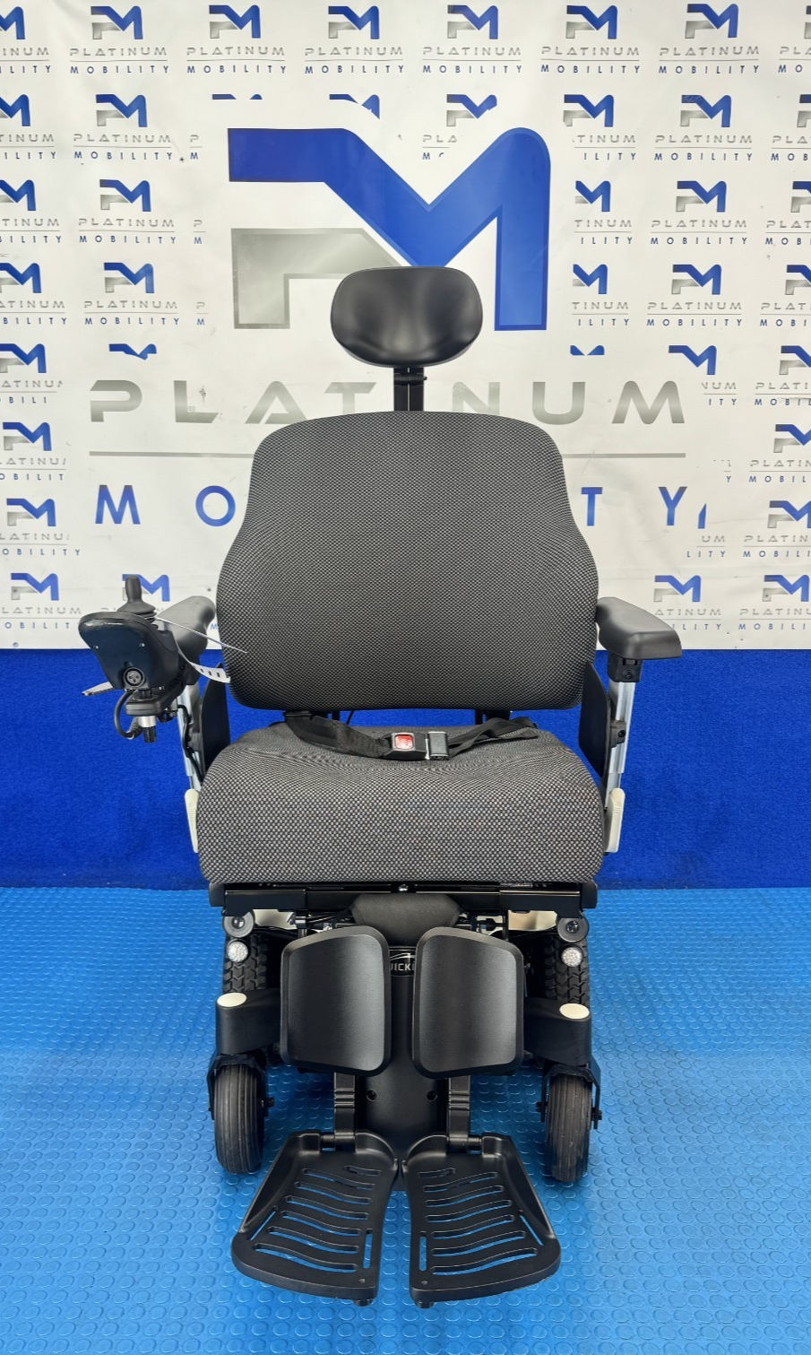 2025 Sunrise Quickie Q300 M Powerchair 6 mph Electric Wheelchair 2357