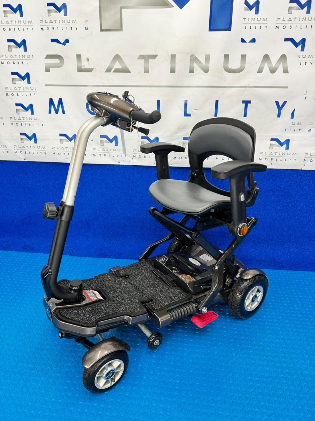 TGA Minimo Plus Portable Boot Mobility Scooter - Folding & Lightweight 1896