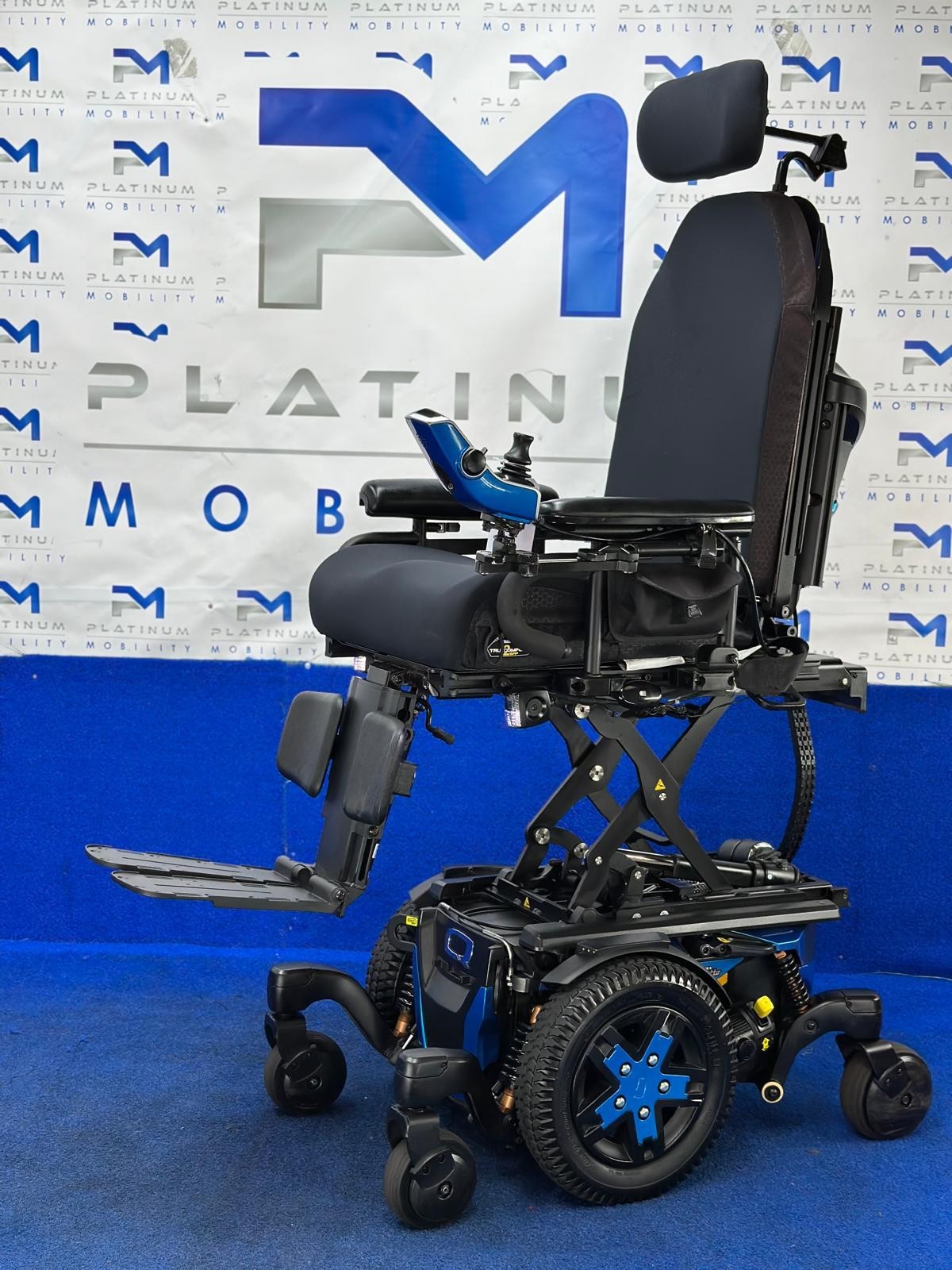 PRIDE QUANTUM EDGE 3 STRETTO 4 MPH ELECTRIC POWER WHEELCHAIR POWERCHAIR 1591