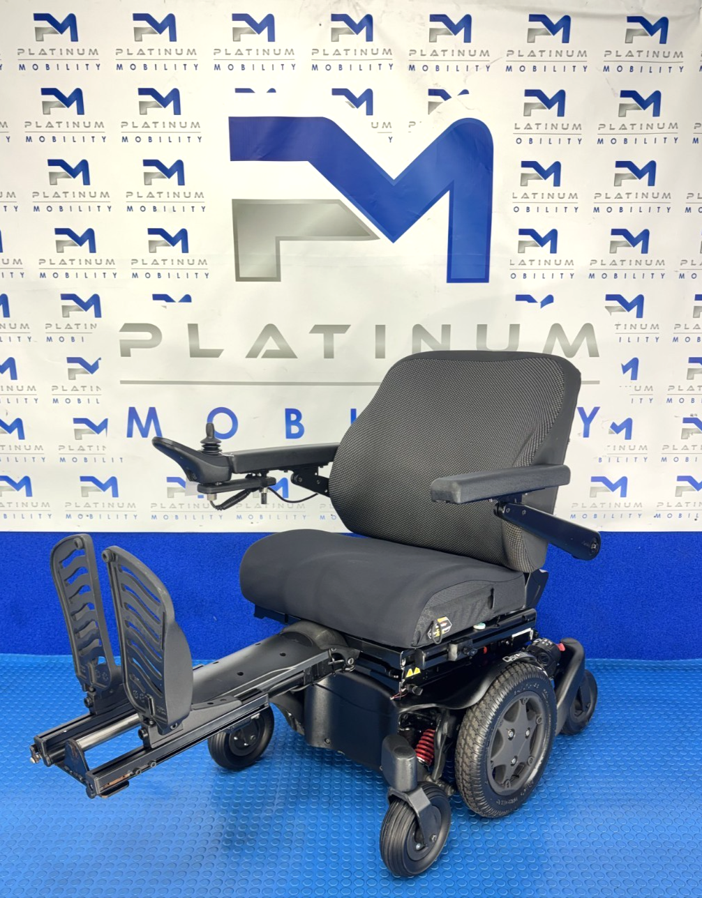 Sunrise Quickie Q500M Powerchair 4mph Electric Riser, Tilt Legs Wheelchair 4084