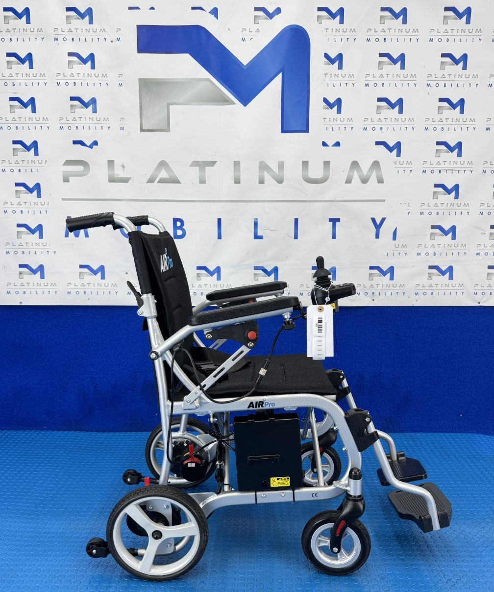 MONARCH AIR PRO LIGHTWEIGHT FOLDING POWERCHAIR 12.5KG TRAVEL 2335