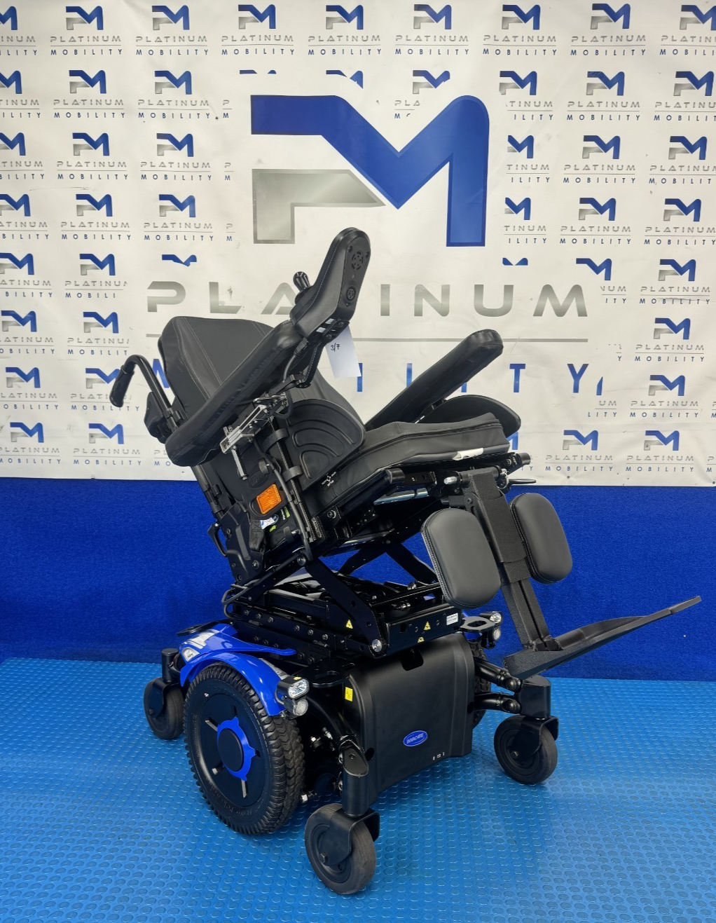 2025 INVACARE TDX SP2 6 MPH RISE&TILT ELECTRIC WHEELCHAIR POWERCHAIR 2456