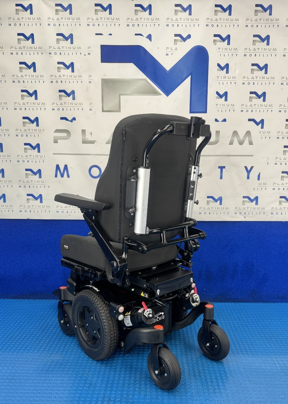 Sunrise Quickie Q300M Powerchair 6 mph Riser, Tilt Electric Wheelchair 2886