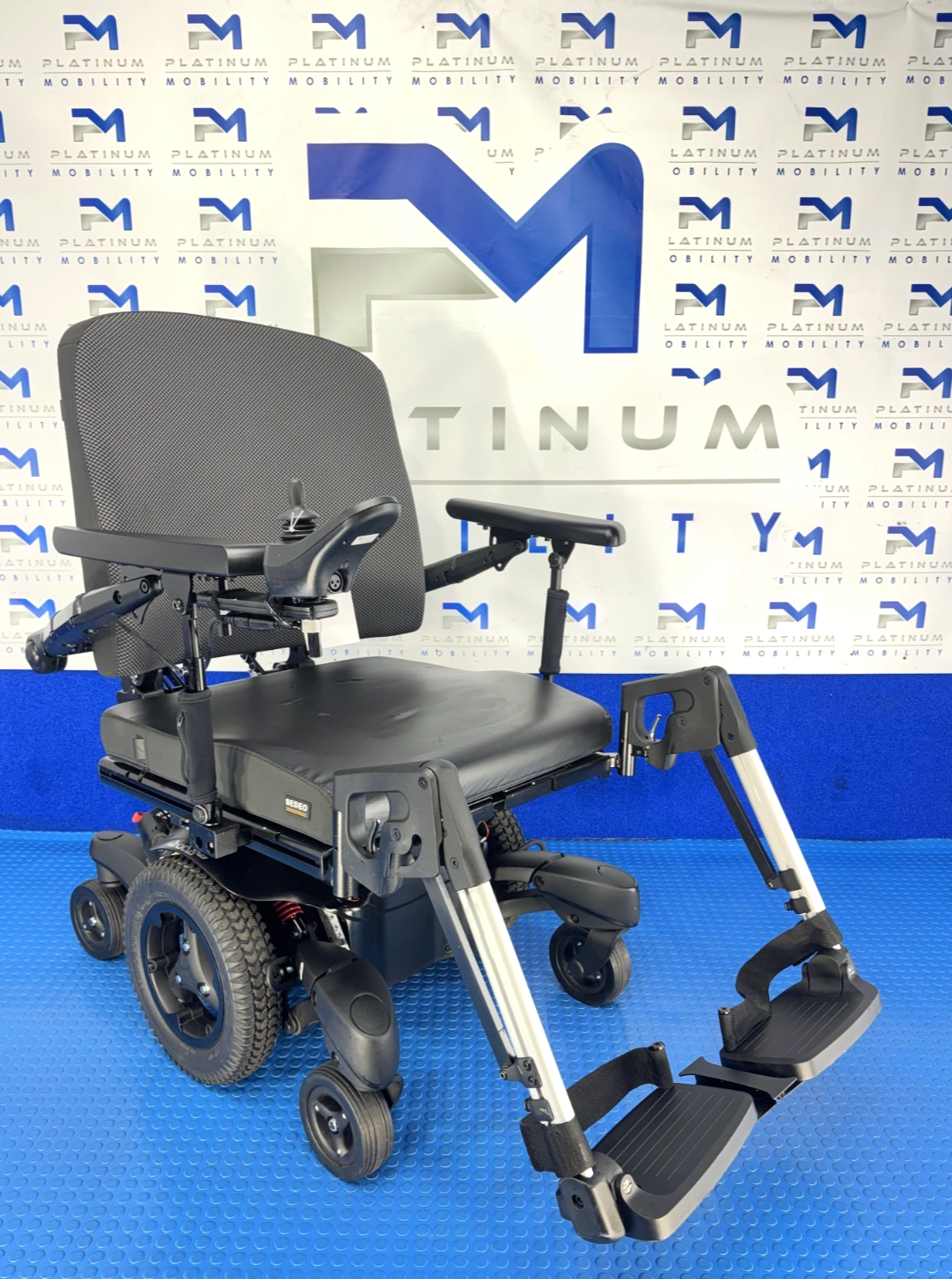 Sunrise Quickie Q700M HD Powerchair  4mph Tilt Electric Wheelchair 4154