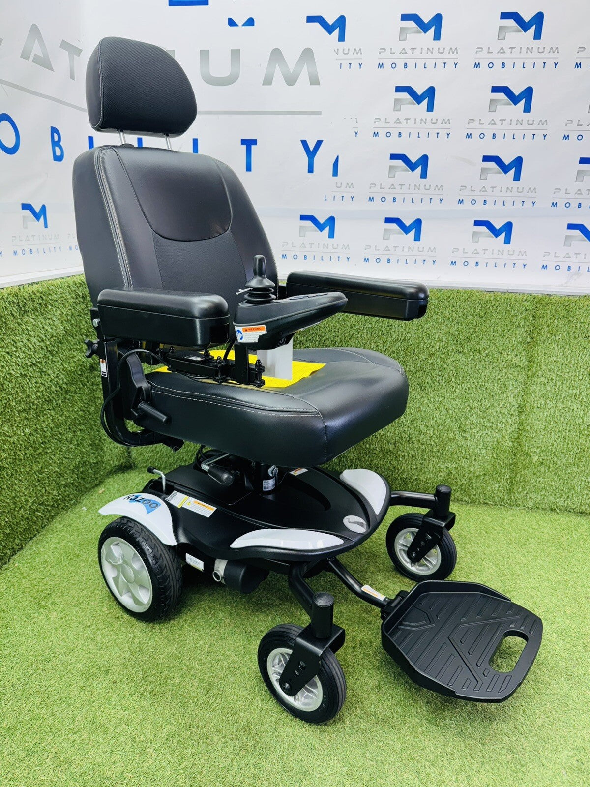 2022 Rascal Razoo With Manual Recline Electric Wheelchair Powerchair
