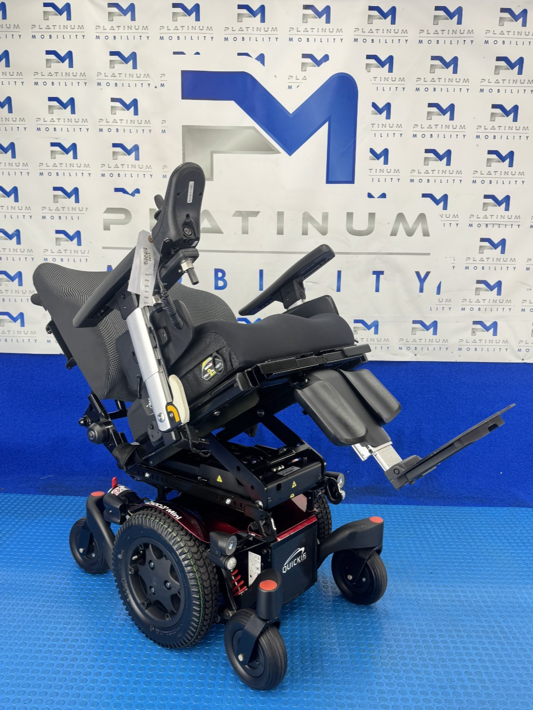 Sunrise Quickie Q300M Powerchair 6 mph Riser, Tilt Electric Wheelchair 2913