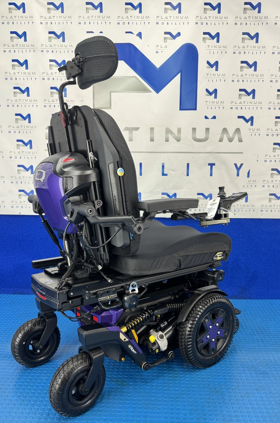 Quantum Pride 4 front 2 Electric Wheelchair RISE TILT RECLINE 6mph 2761