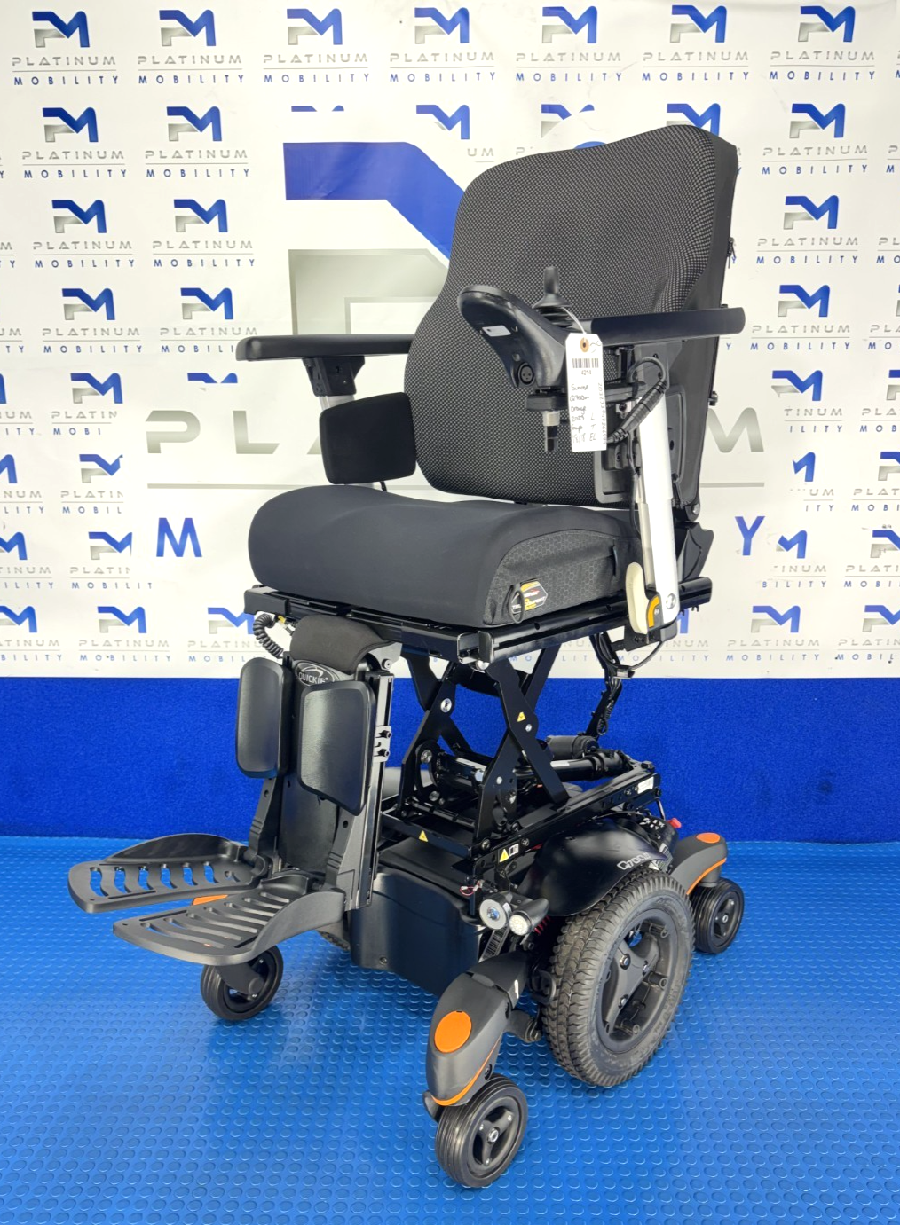 Sunrise Quickie Q700 M 6mph Electric Rise Tilt Electric Legs Powerchair 4214