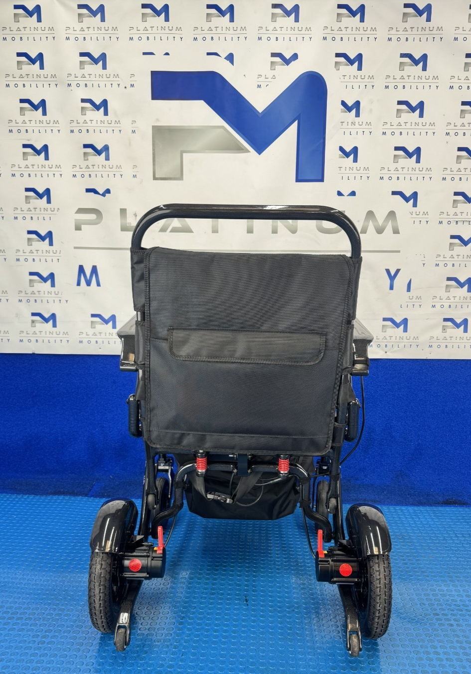 Motion Healthcare Photon HD Carbon Powerchair Lightweight Folding 4mph 2557