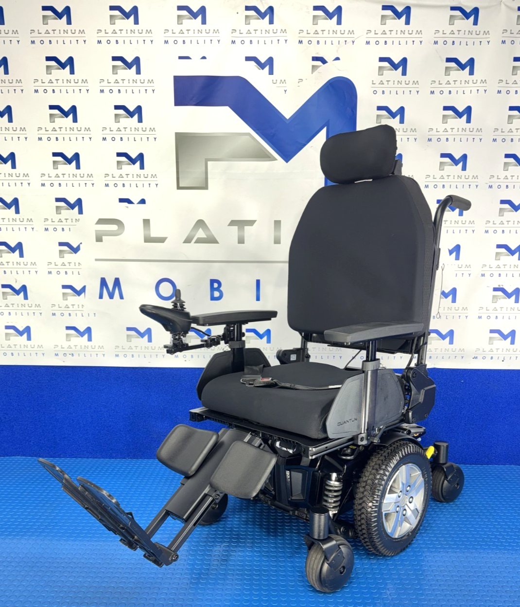 PRIDE QUANTUM Q4 MWD 6MPH ELECTRIC TILT MOBILITY WHEELCHAIR 2982