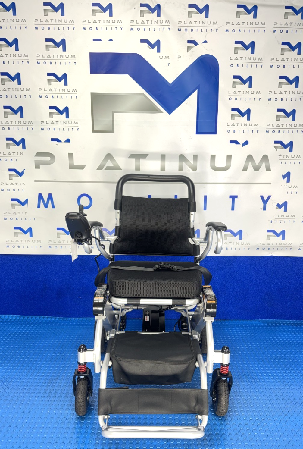 Pride iGo Plus Folding Powerchair 4Mph – Lightweight Electric Wheelchair 1732