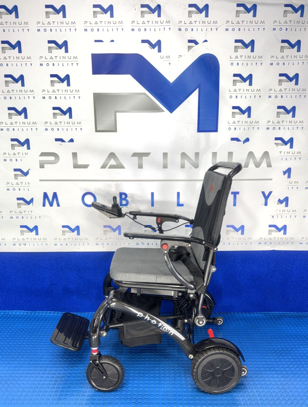 Motion Photon Powerchair Carbon Fibre Ultra Lightweight Powerchair 15.8kg 2558