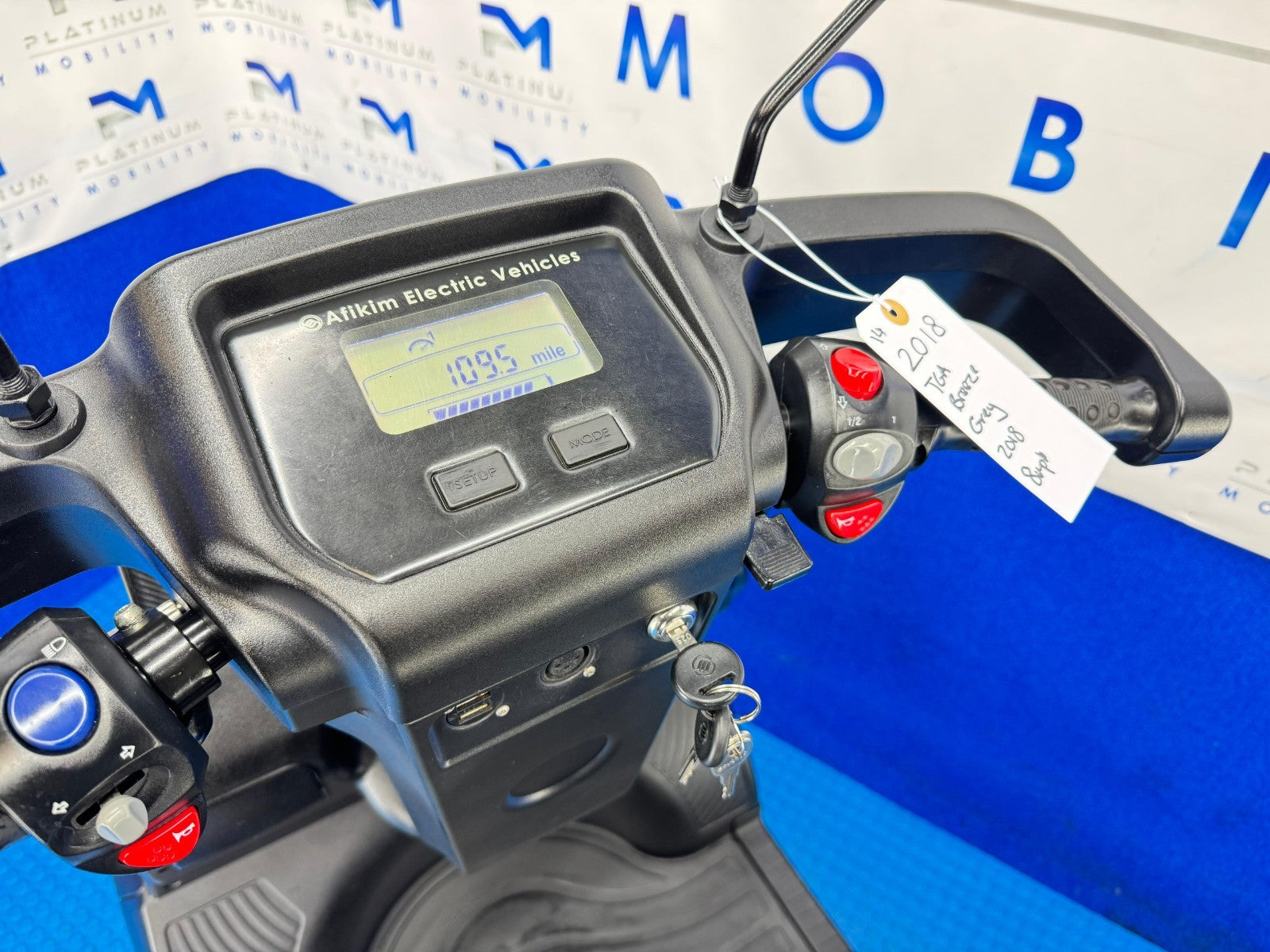 TGA Breeze S4 8MPH All Terrain Mobility Scooter Immaculate Condition 018