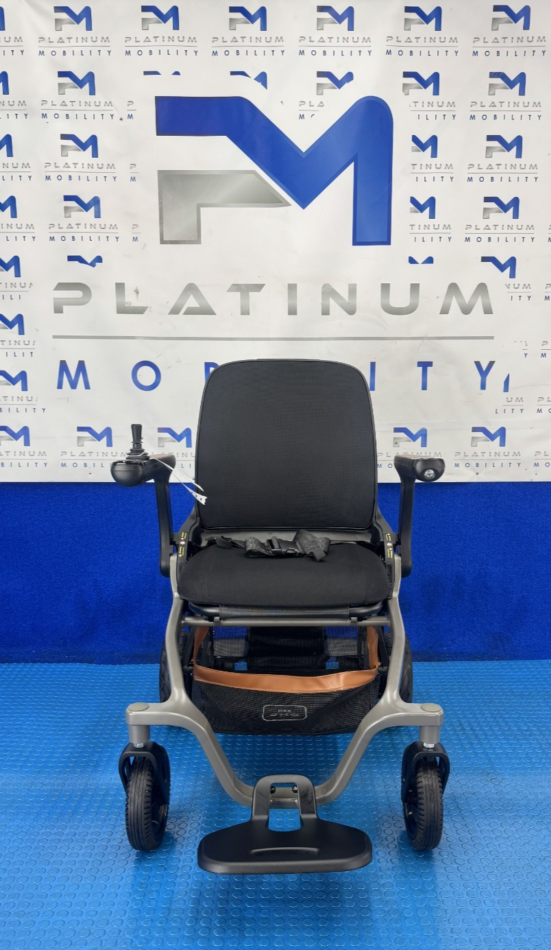 2024 Robooter E40 Folding Mobility Electric Wheelchair Remote 4mph 2362