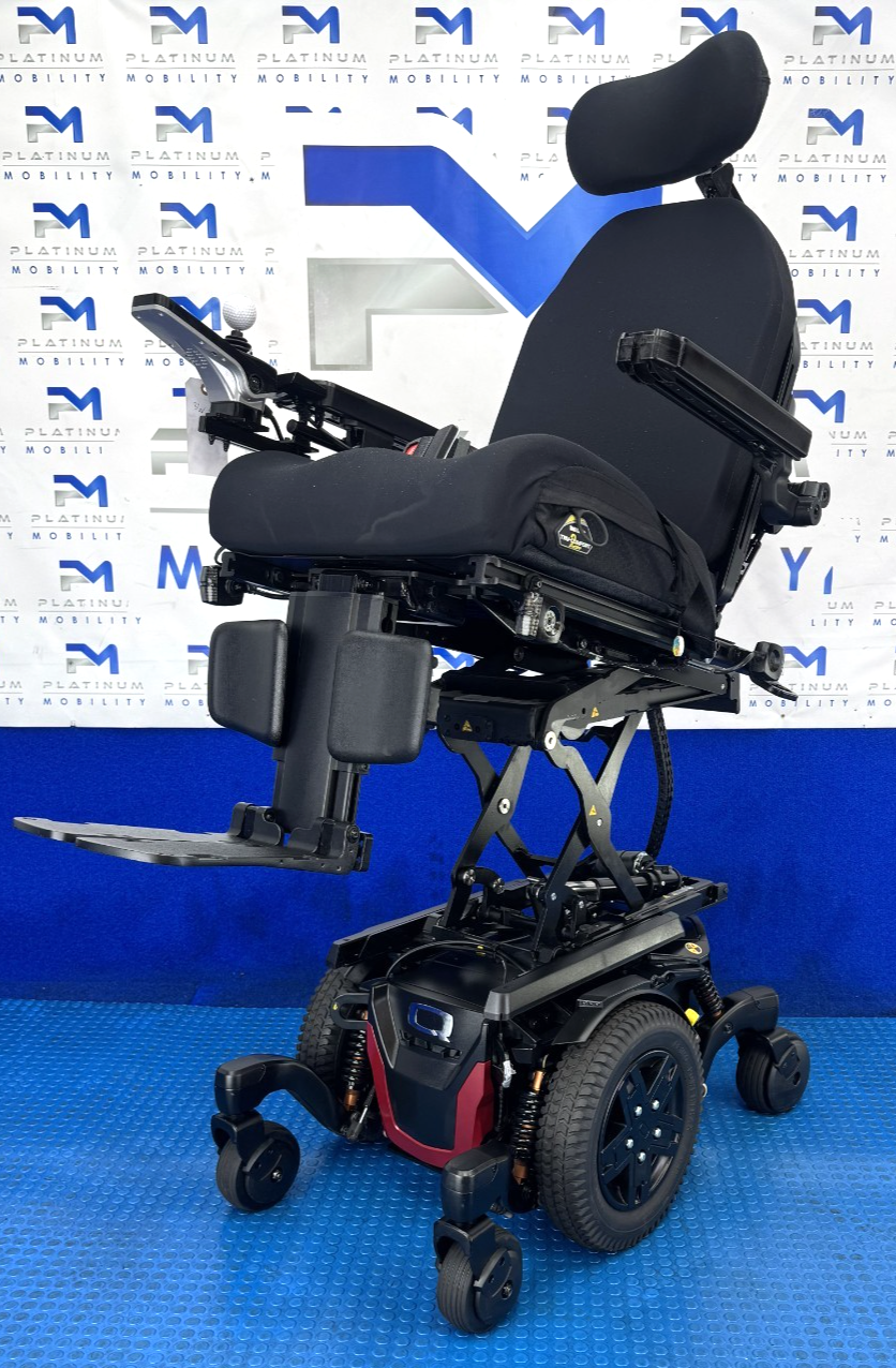 2025 PRIDE QUANTUM EDGE 3 STRETTO 6 MPH ELECTRIC MOBILITY POWERCHAIR 2550
