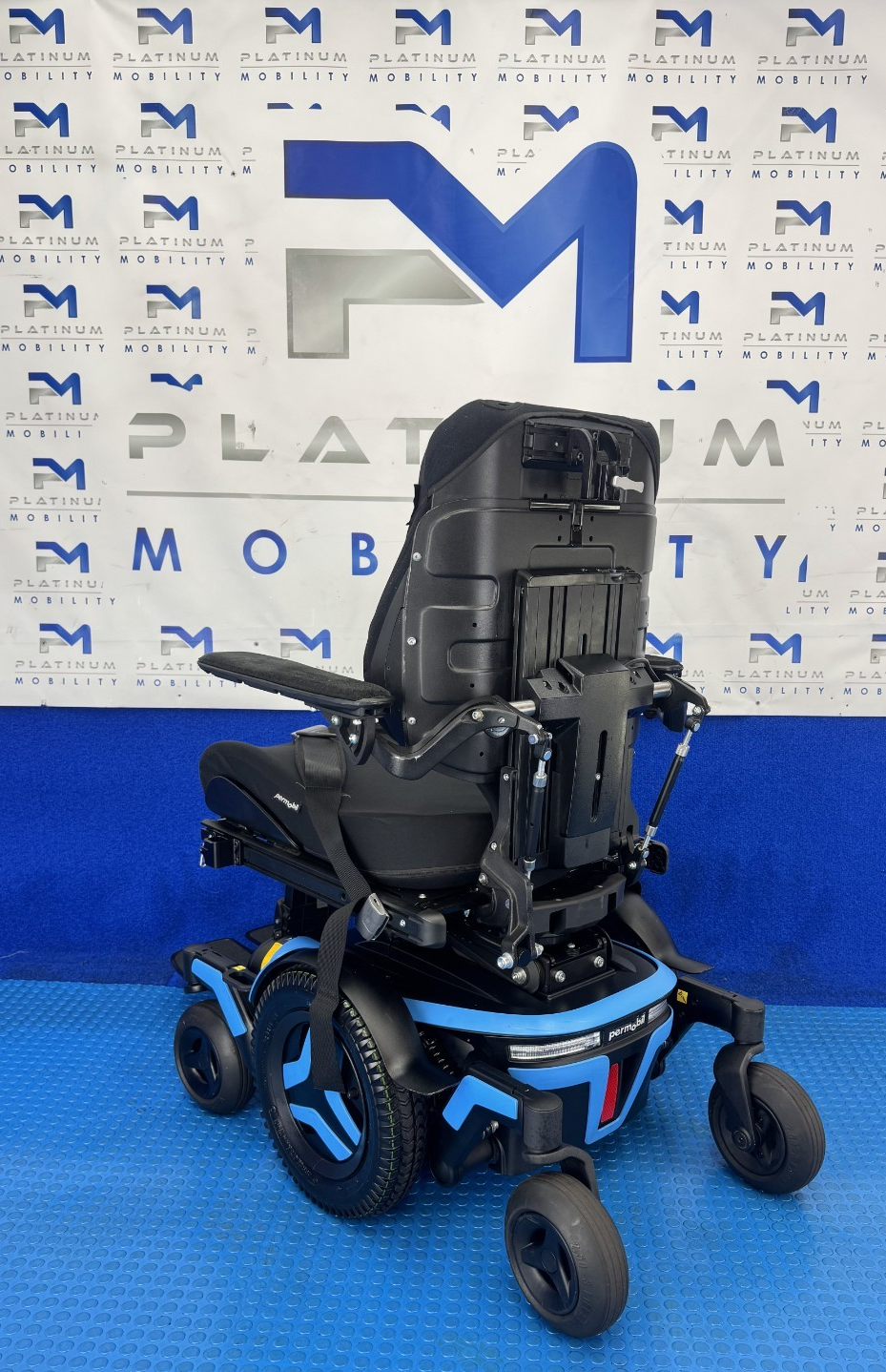 Permobil M3 Corpus Powerchair Electric Rise, Tilt, Manual Legs, Recline 6mph2363