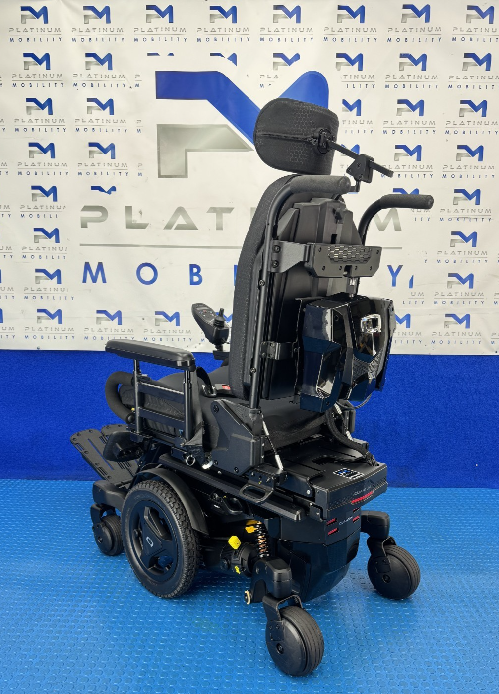 PRIDE QUANTUM EDGE 3 STRETTO 6MPH ELECTRIC POWER WHEELCHAIR POWERCHAIR 2771
