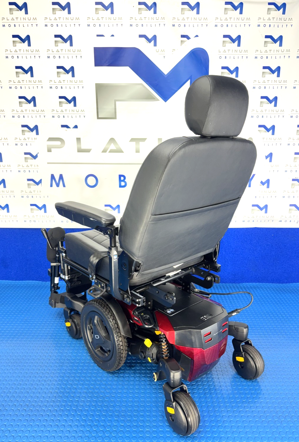 Quantum Edge 3 Stretto Powerchair – 4mph Hydraulic Legs Electric Wheelchair 4011