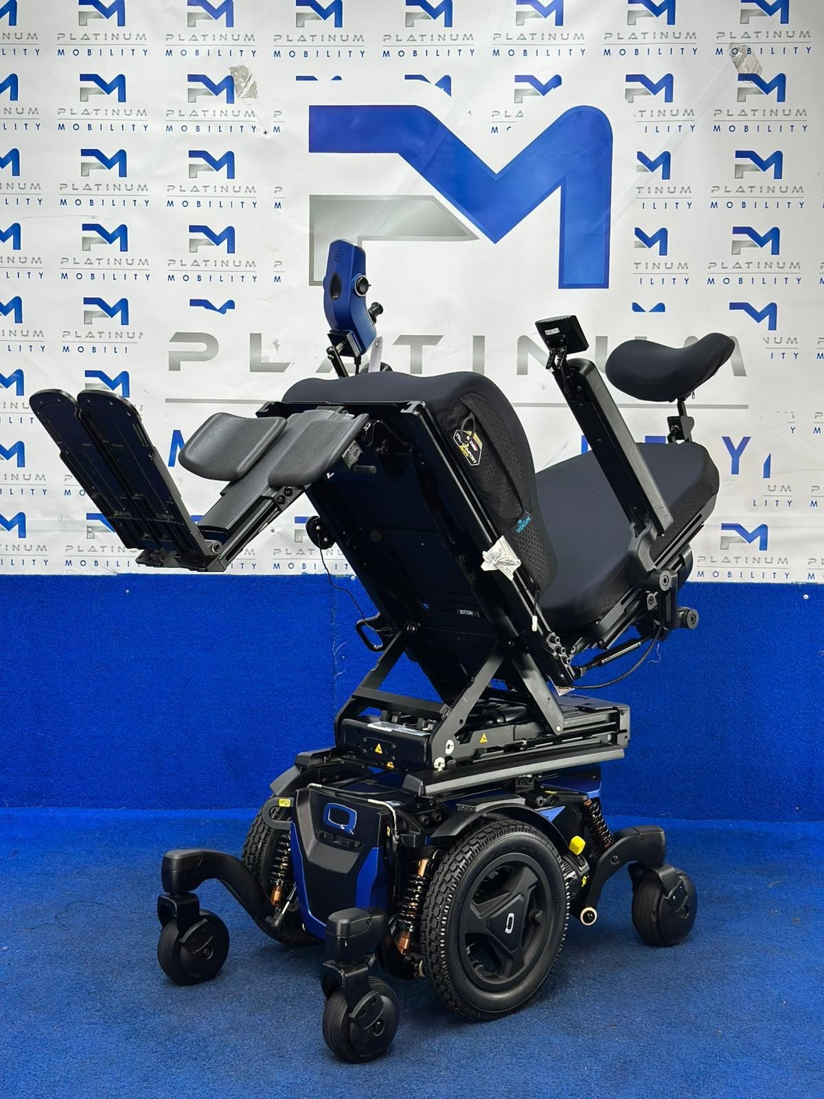 PRIDE QUANTUM EDGE 3 STRETTO 6 MPH ELECTRIC POWER WHEELCHAIR POWERCHAIR 1599