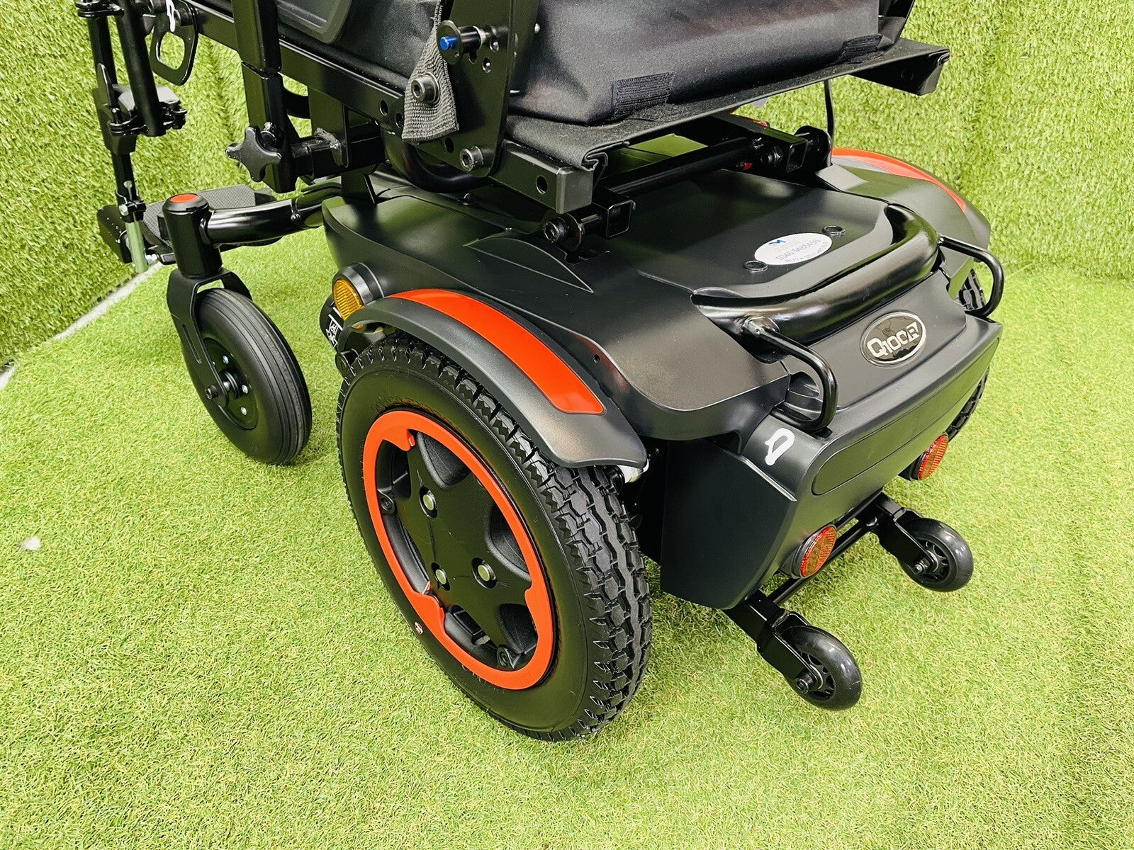 2021 Quickie Q100 R with Standard Seating Powerchair Electric Wheelchair