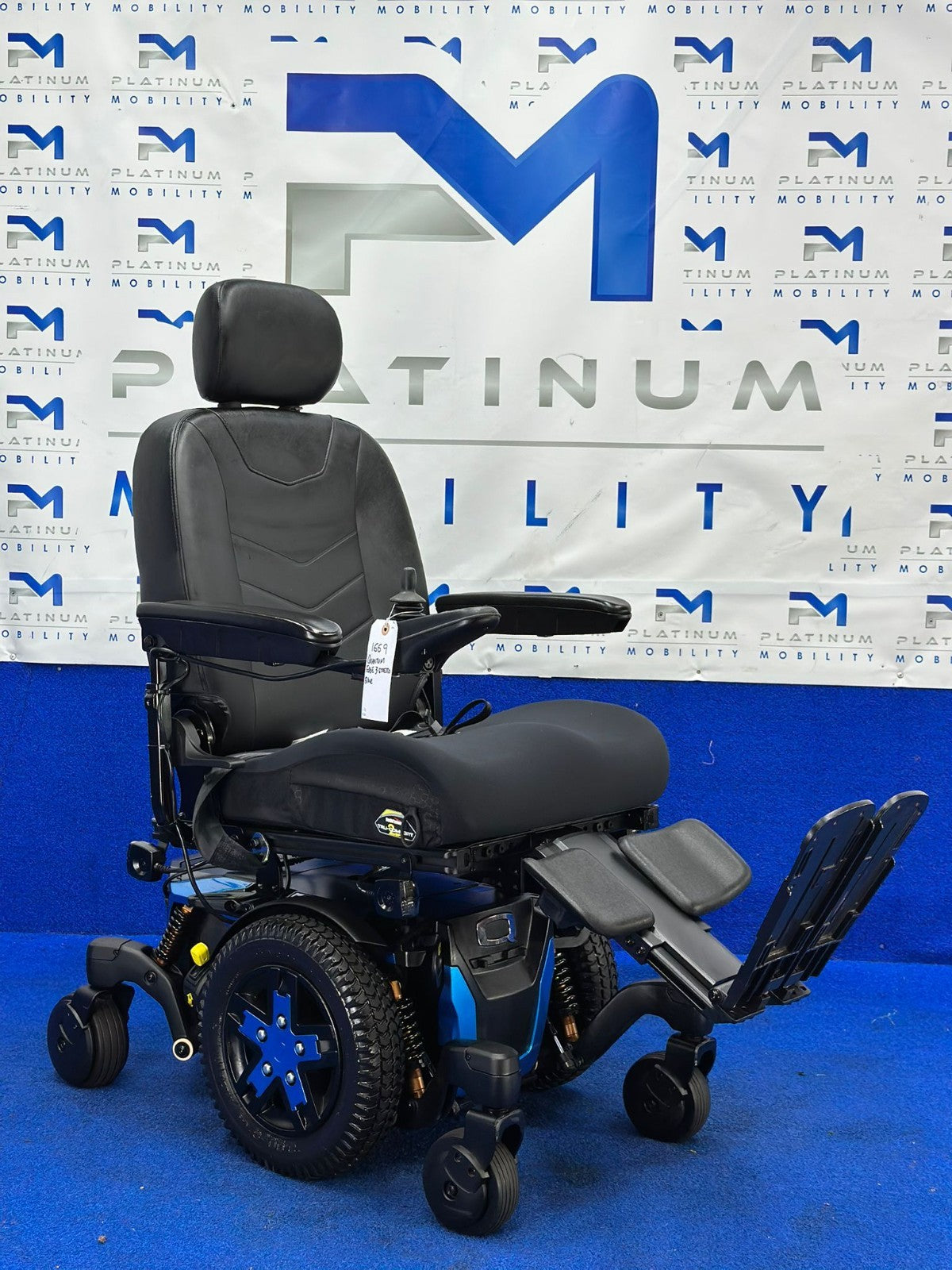 PRIDE QUANTUM Q6 EDGE 3 STRETTO 4 MPH ELECTRIC POWER WHEELCHAIR POWERCHAIR 1669
