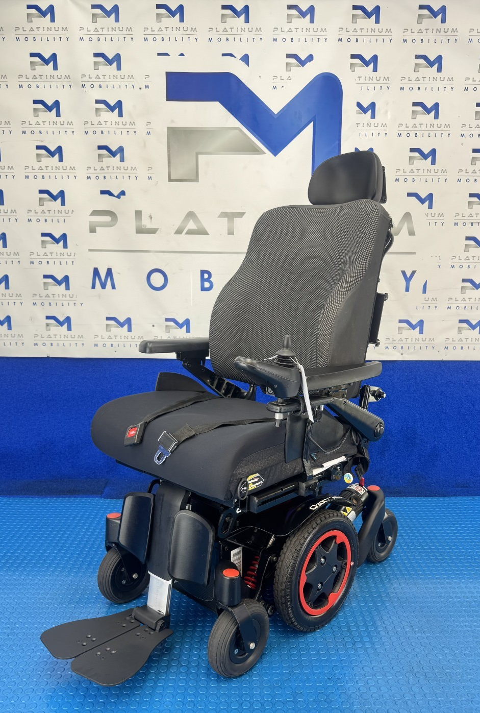 Sunrise Quickie Q300M Powerchair 6 mph Riser, Tilt Electric Wheelchair 2701