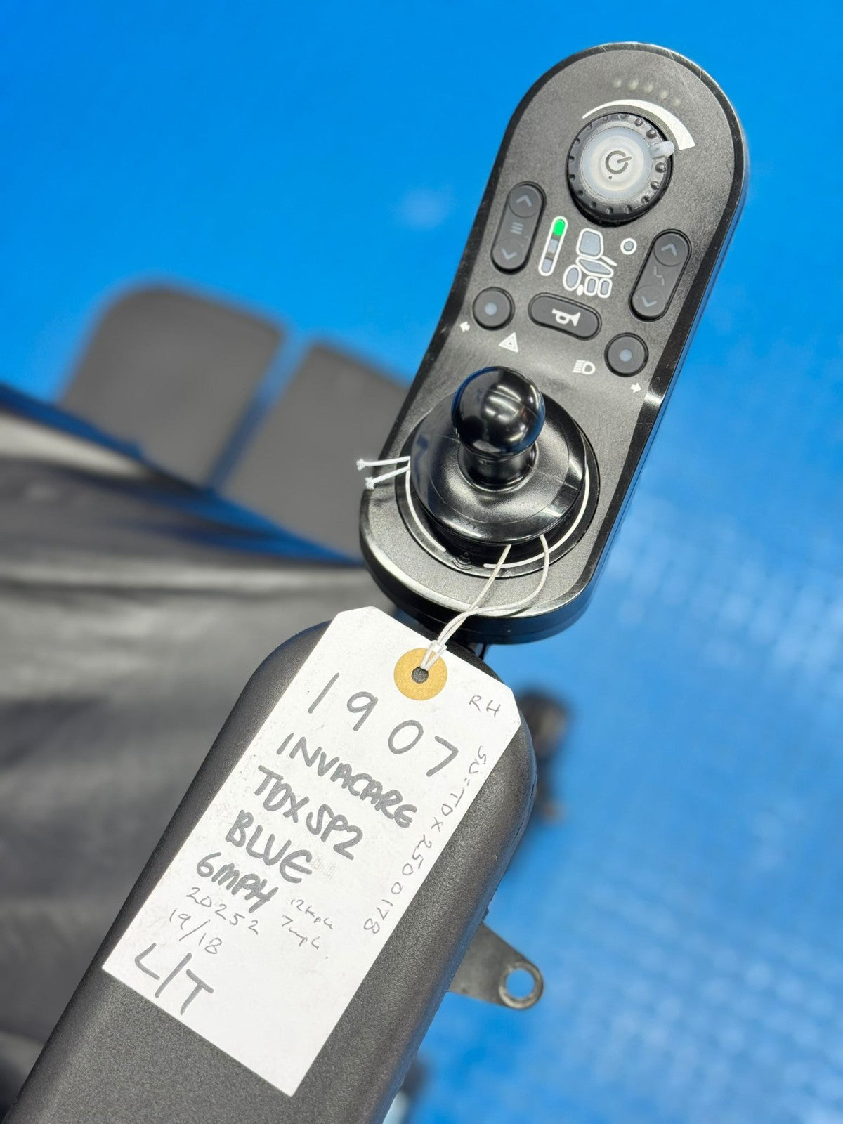 2025 INVACARE TDX SP2 7MPH MWD RISER ELECTRIC WHEELCHAIR POWERCHAIR 1907