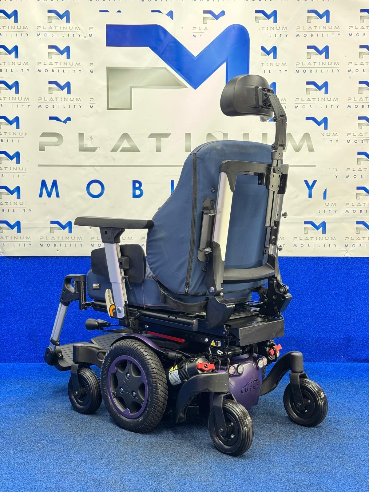 CUSTOM 2024 Sunrise Q500 M Powerchair – 6mph Riser Electric Wheelchair (1819)