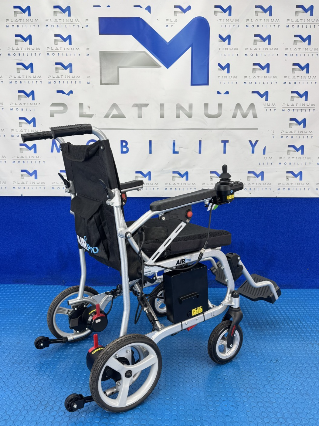 2025 MONARCH AIR PRO LIGHTWEIGHT FOLDING POWERCHAIR 12.5KG TRAVEL 2211
