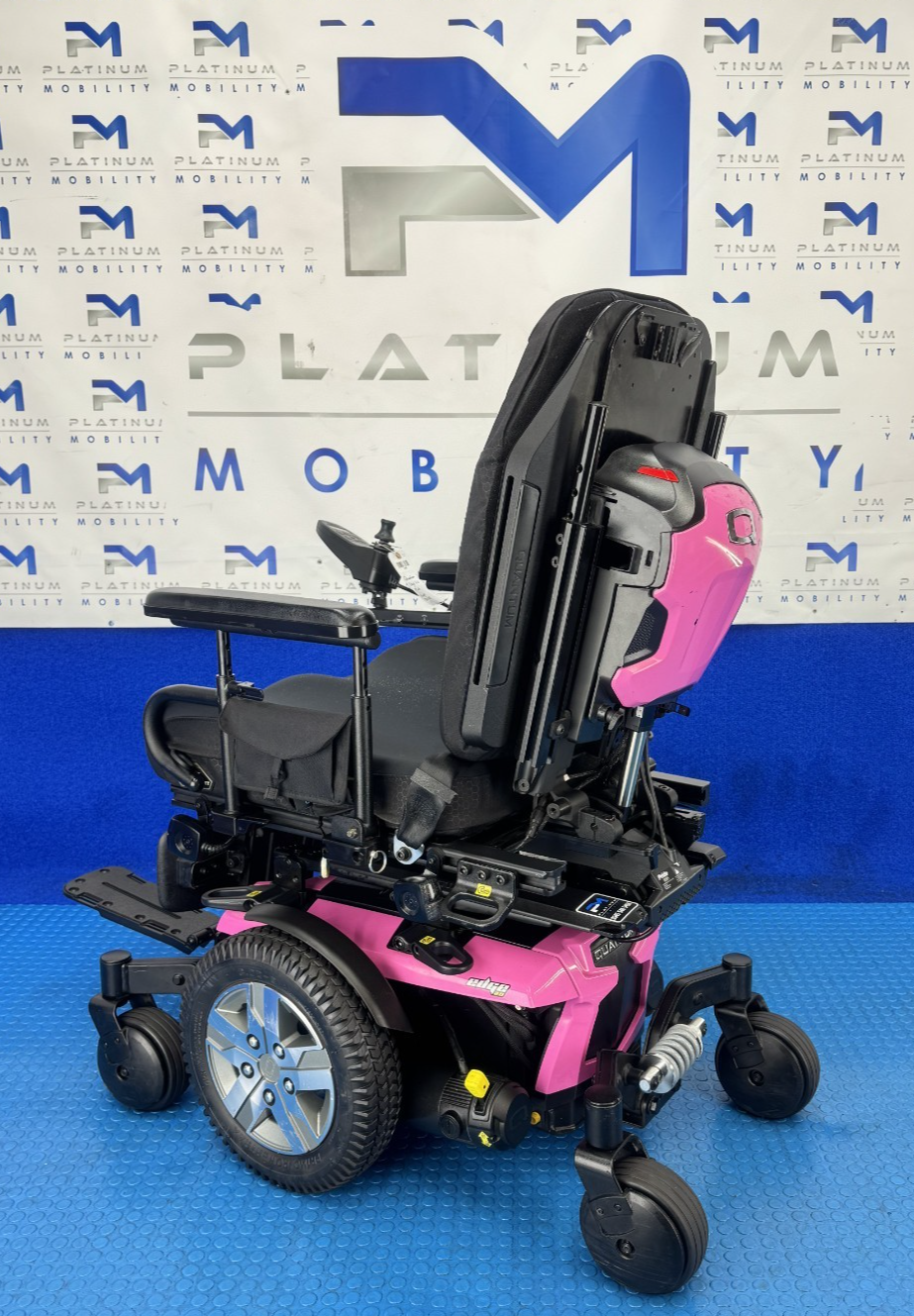 PRIDE QUANTUM EDGE 2.0 6MPH Tilt Heavy Duty Electric Powerchair 2306