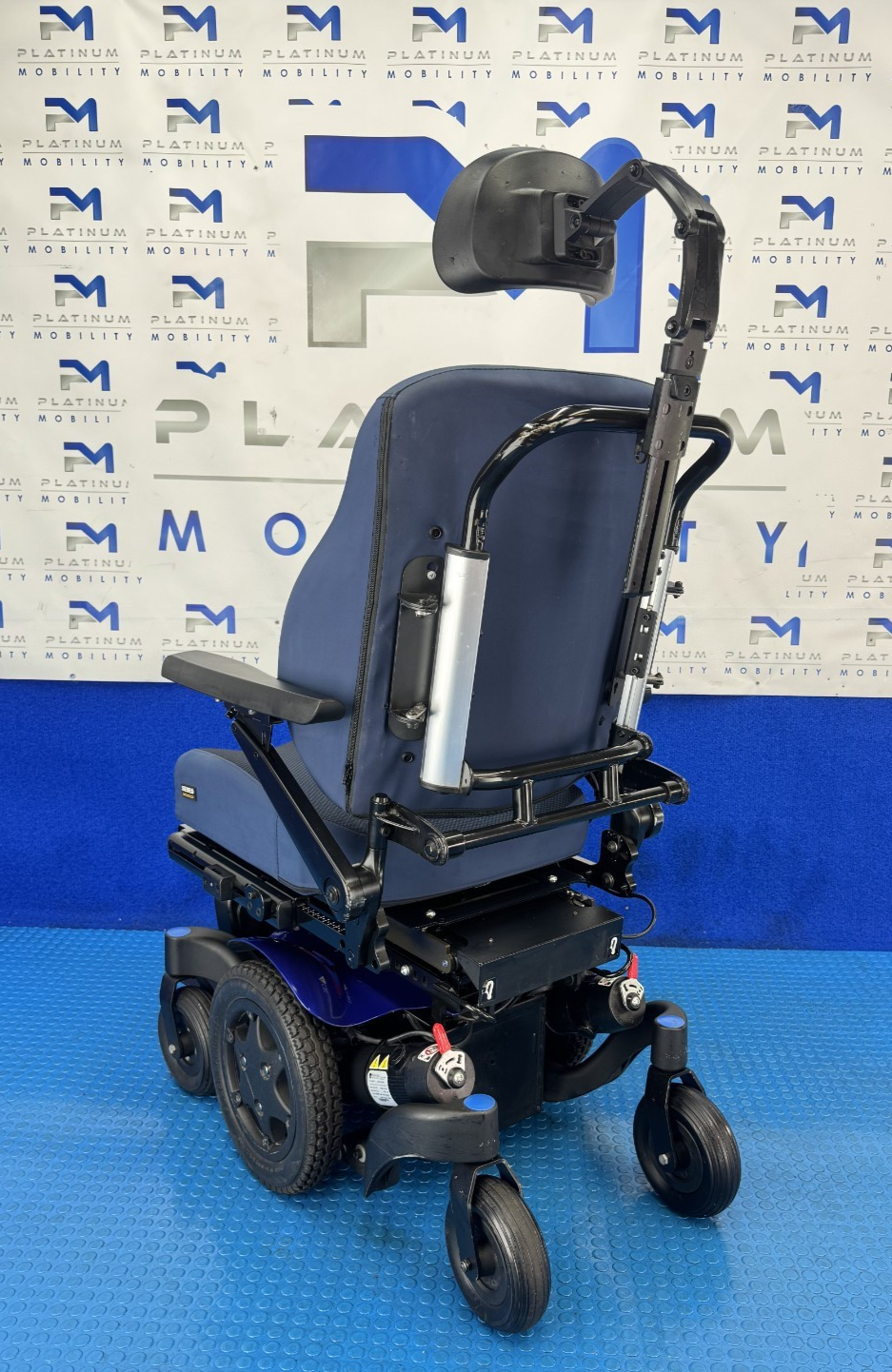Sunrise Quickie Q300 Mini – 4mph Rise and Tilt Electric Wheelchair 2326
