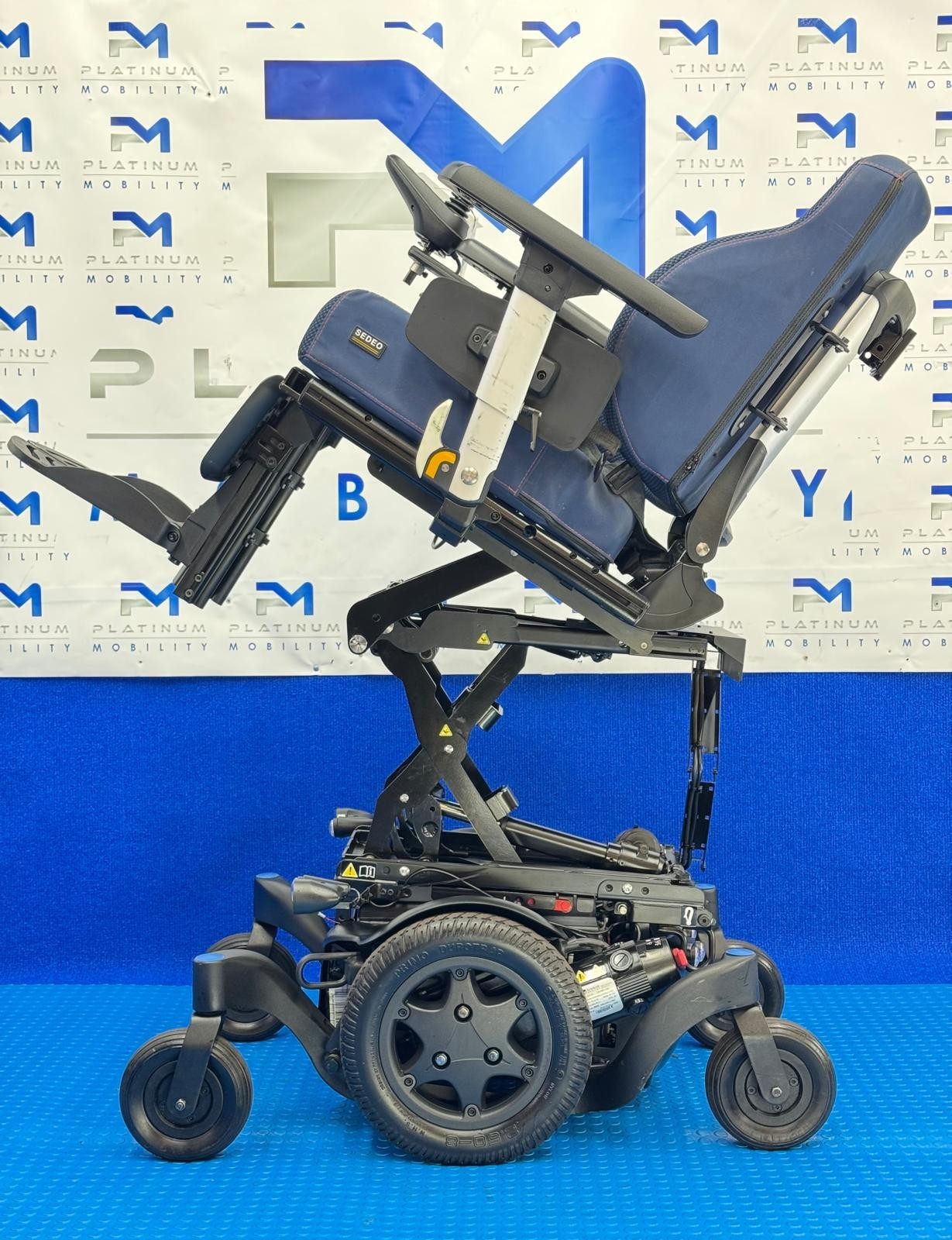 Sunrise Quickie Q500 M Powerchair – 6mph Riser Electric Wheelchair (1720)