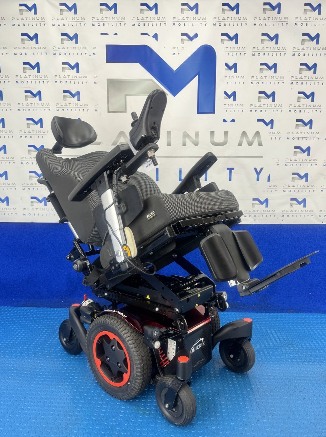 Sunrise Quickie Q300M Powerchair 6 mph Riser, Tilt Electric Wheelchair 2782