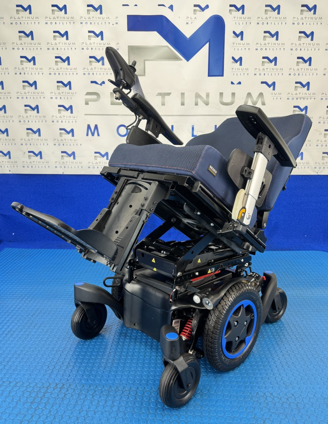 SUNRISE QUICKIE Q500M 6MPH ELECTRIC WHEELCHAIR RISER POWERCHAIR 2299