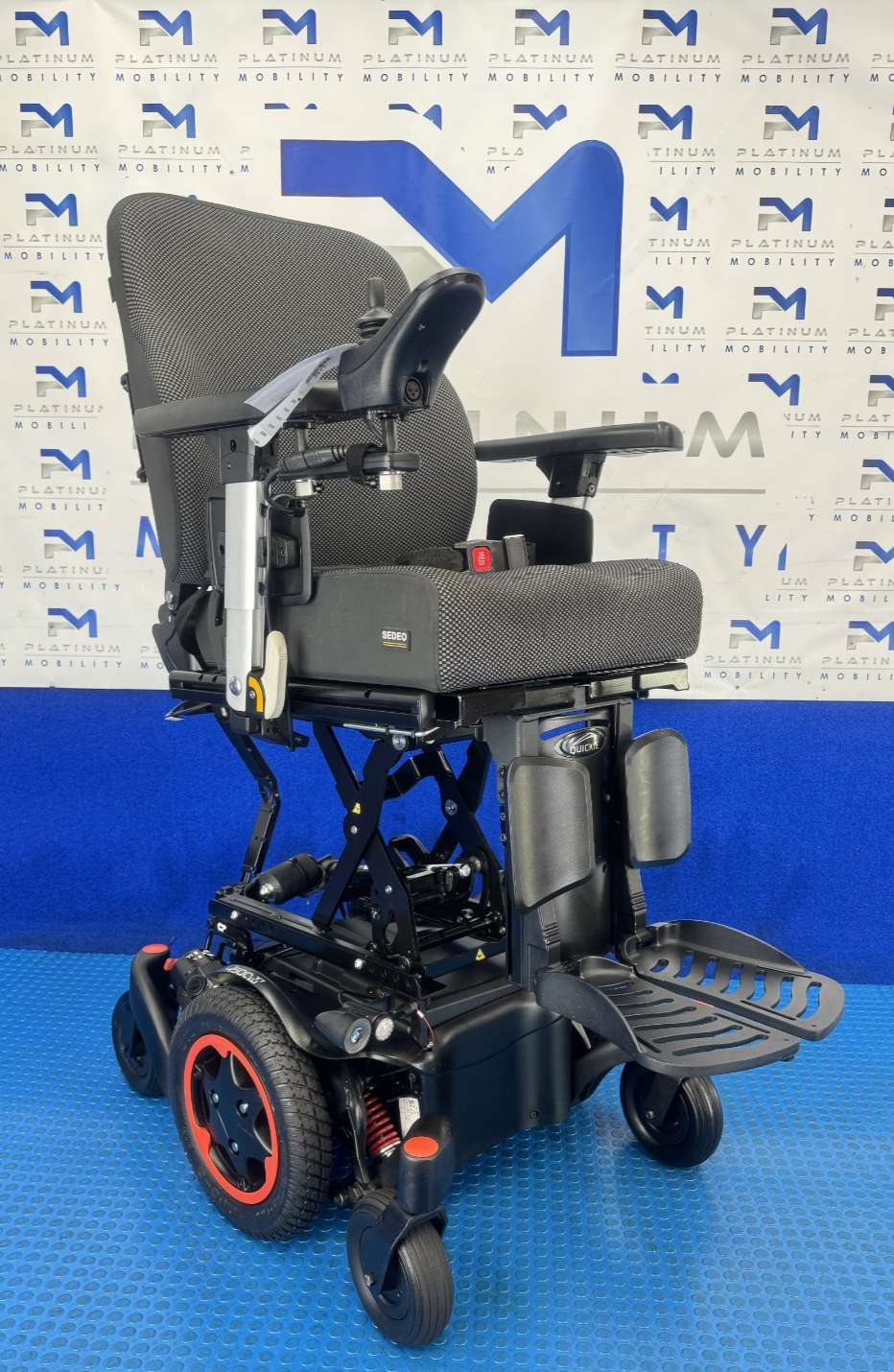 2025 Sunrise Quickie Q500 M Powerchair Rise & Tilt 6mph New Batteries 2471