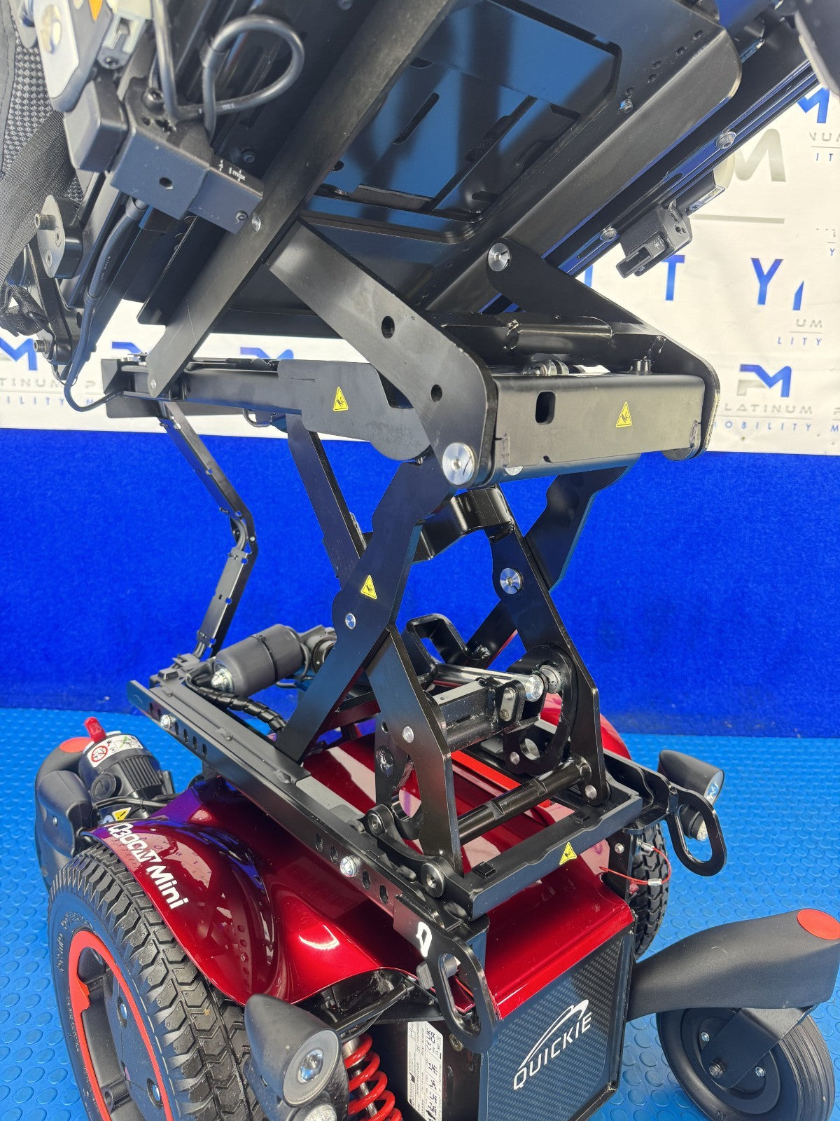 Sunrise Quickie Q300M Mini Powerchair 6 mph Riser, Tilt Electric Wheelchair 2786