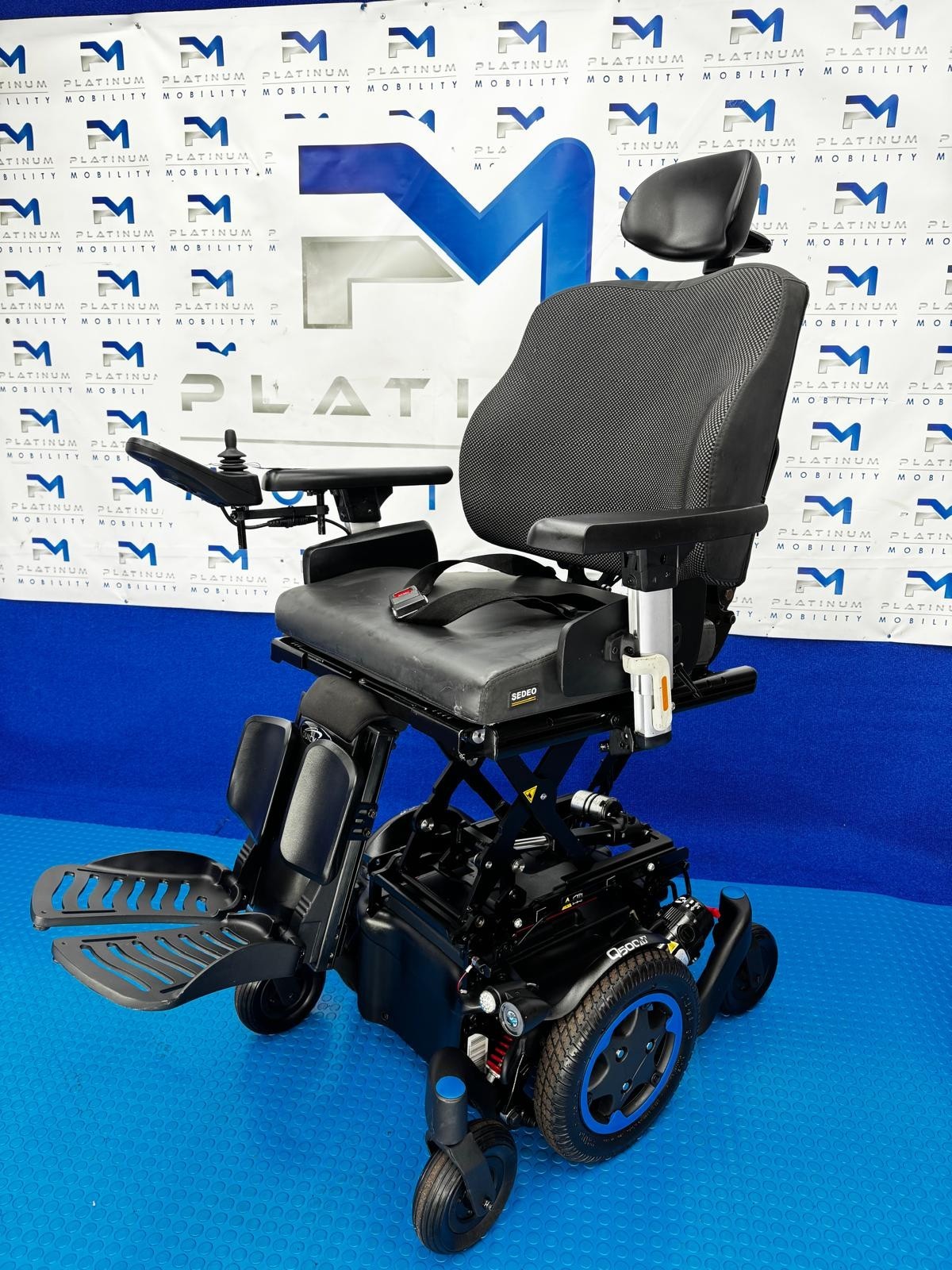 Sunrise Quickie Q500 M Powerchair – 6mph Riser Recline Electric Wheelchair 1875