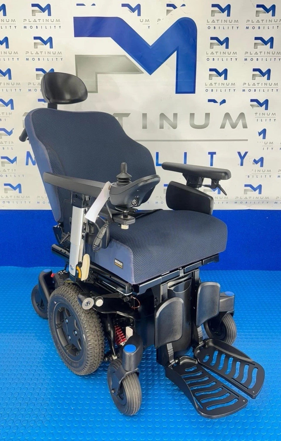 2026 SUNRISE Q500M 6MPH Electric Powerchair MANUAL RECLINE RISER TILT 4009