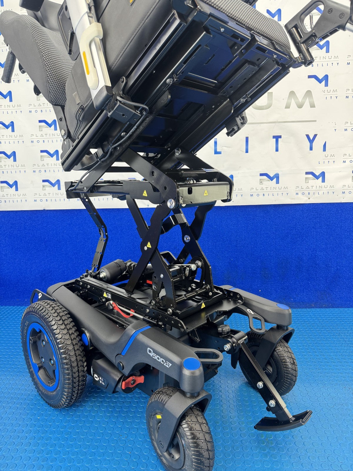2025 Sunrise Quickie Q500 R Powerchair Rise & Tilt 4mph New Batteries Ref 2804