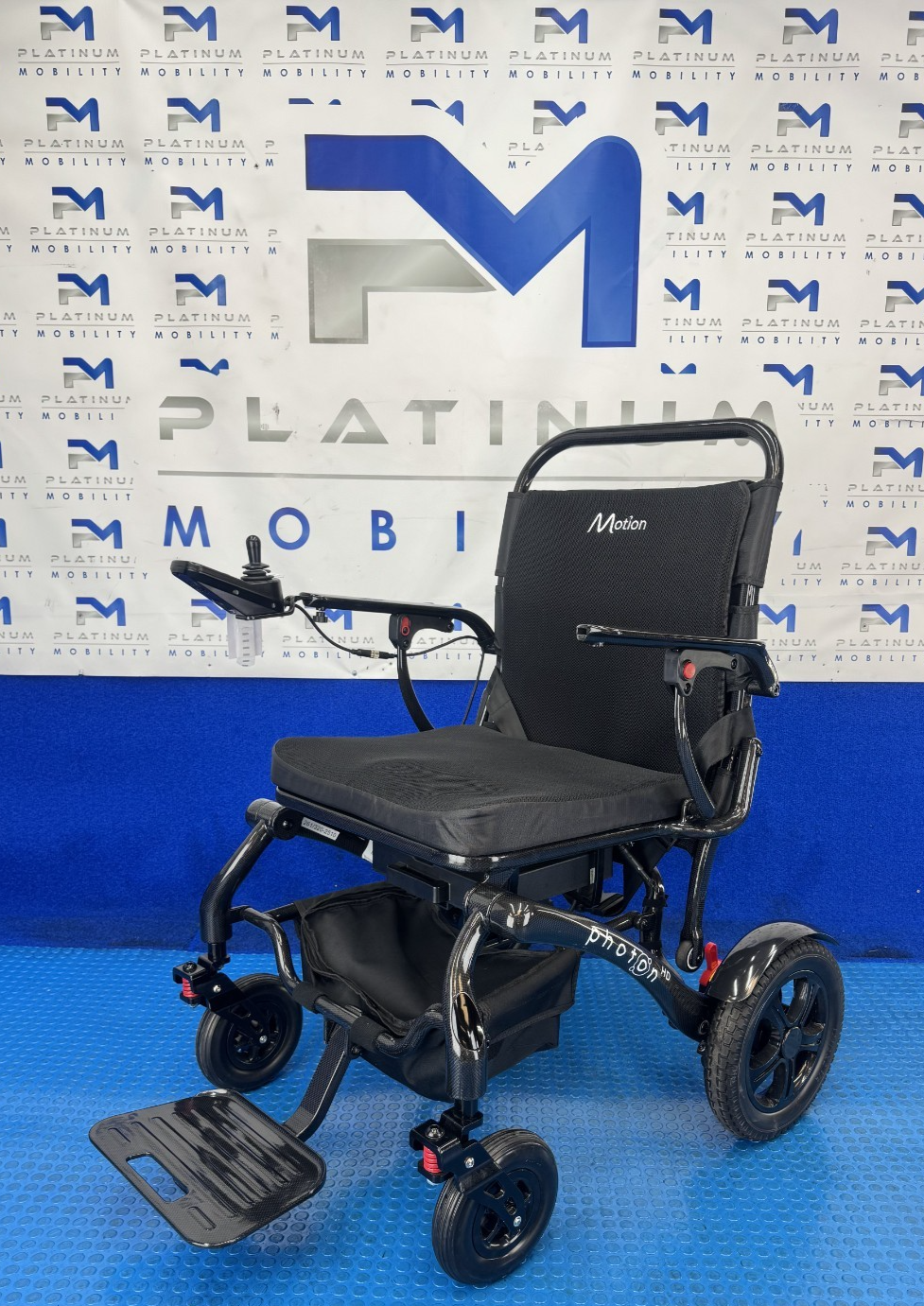 Motion Healthcare Photon HD Carbon Powerchair Lightweight Folding 4mph 2557