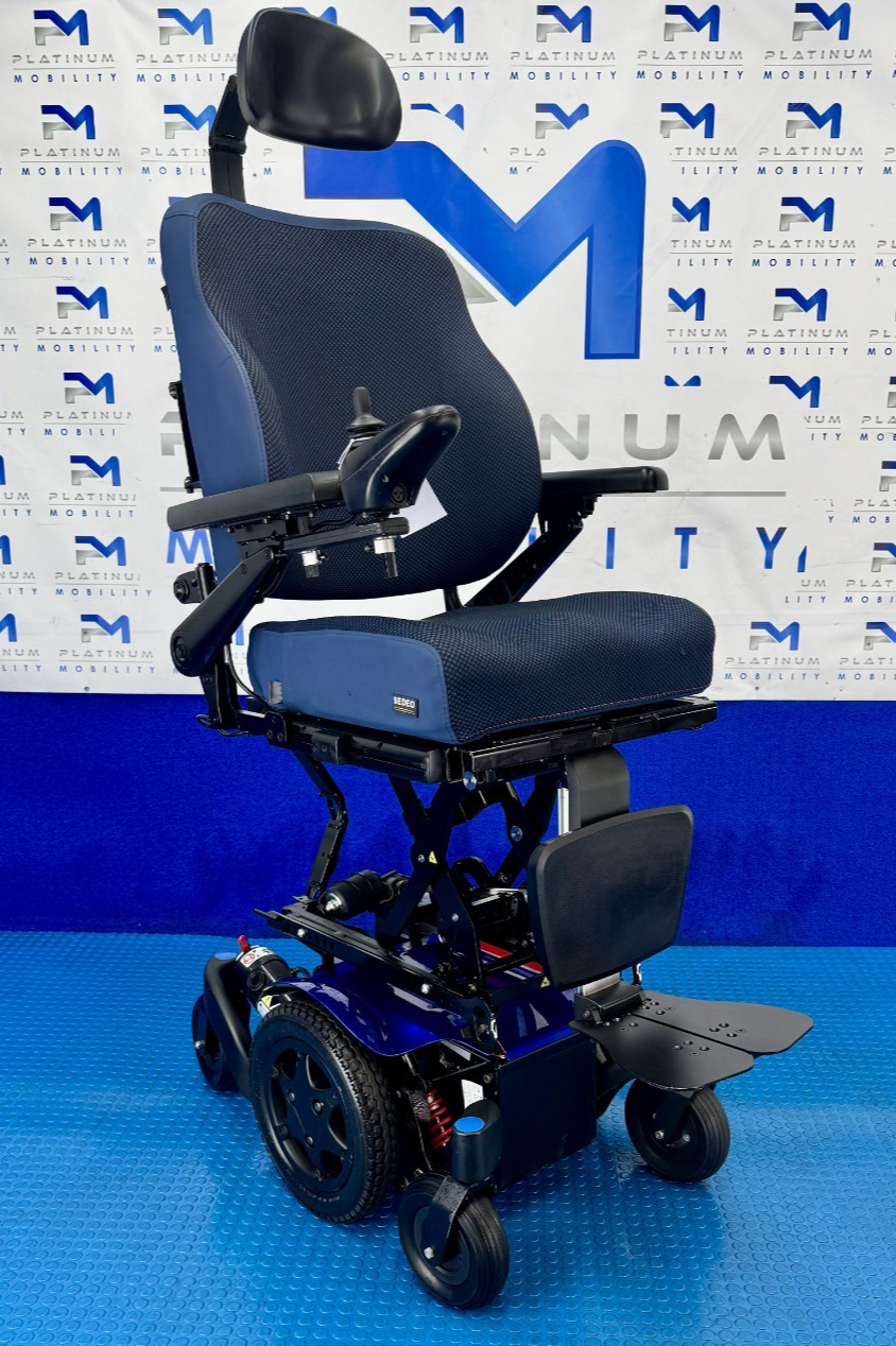 Sunrise Quickie Q300 Mini – 4mph Rise and Tilt Electric Wheelchair 2326