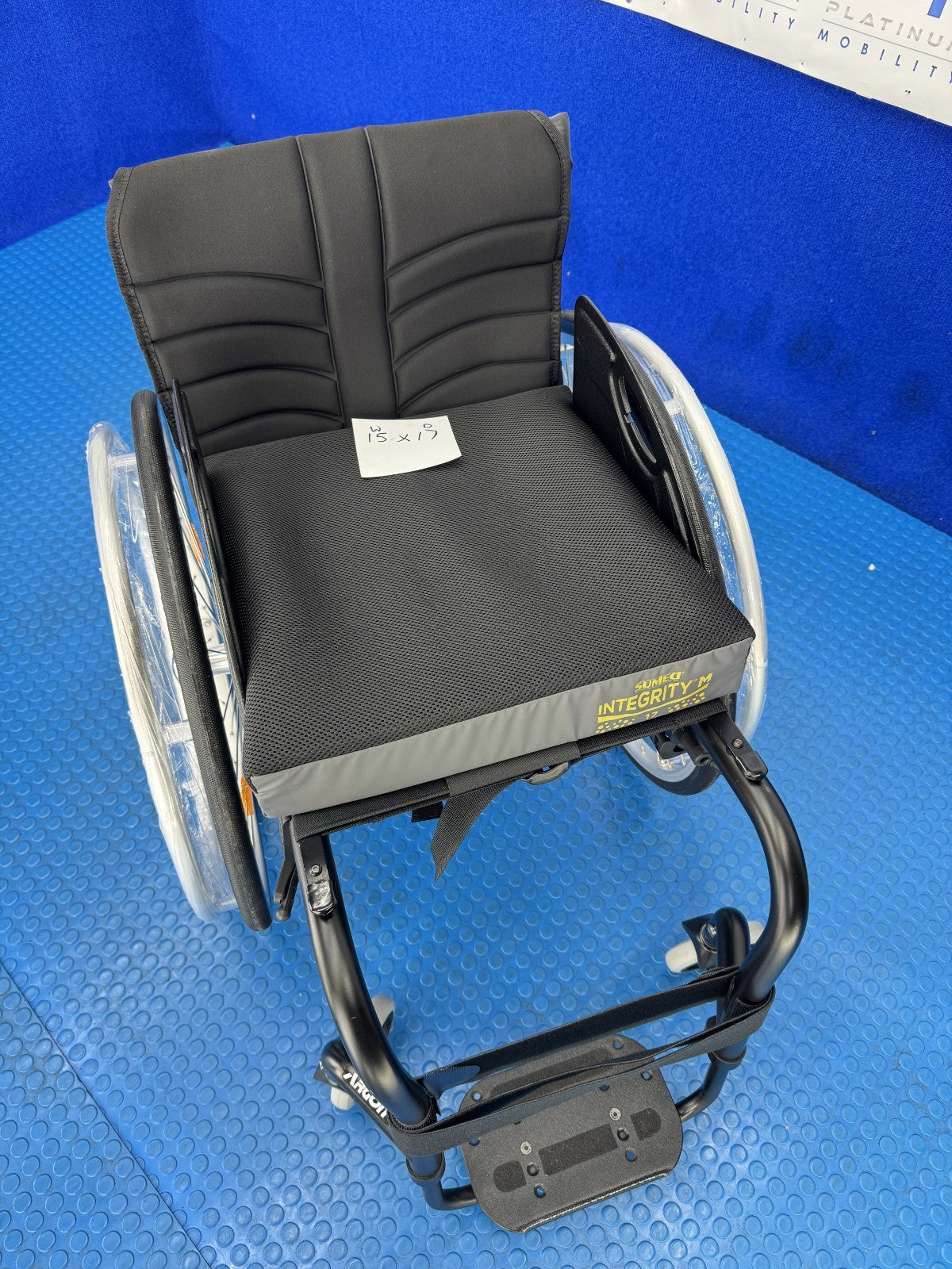 Sunrise Quickie Argon 2 Manual Active Wheelchair Stunning 15INCH